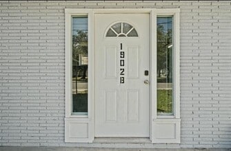 Building Photo - 1902 11th St