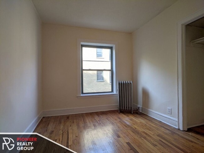 Foto del edificio - 2332 N Spaulding Ave