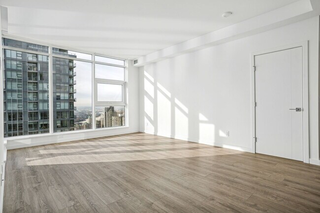 Photo du bâtiment - Pier West