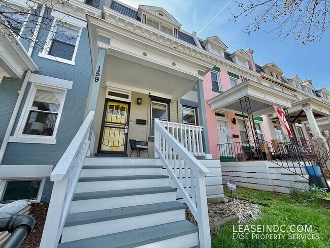 Foto del edificio - 159 V St NE