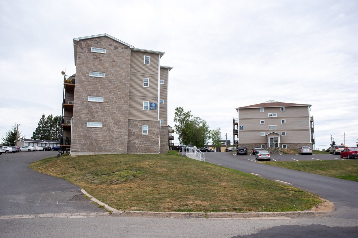 Building Photo - 59 Abbott Ct