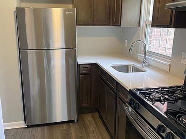 Foto principal - 293 13th Ave