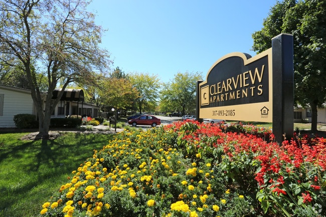 Building Photo - Clearview