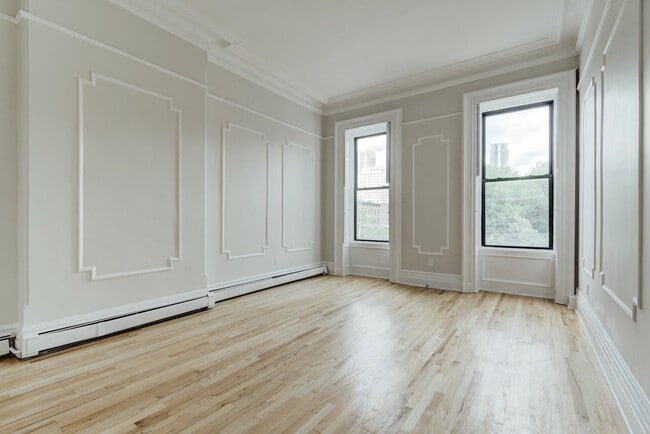 Building Photo - 465 Jersey Ave