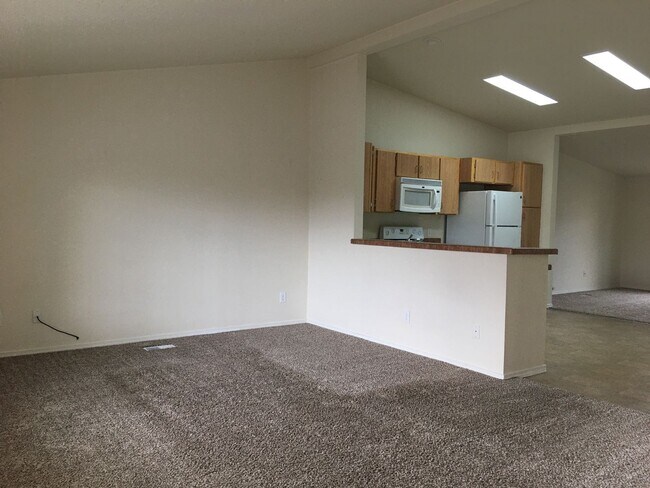Foto del edificio - 5293 Bridgewater Dr