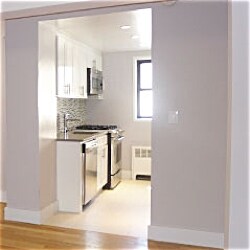 Foto principal - 320 E 52nd St