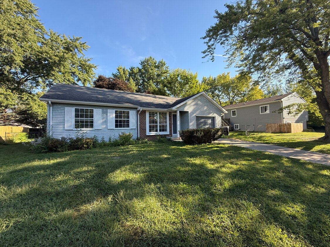 Photo - 2706 Portsmouth Dr E (Lafayette, IN)