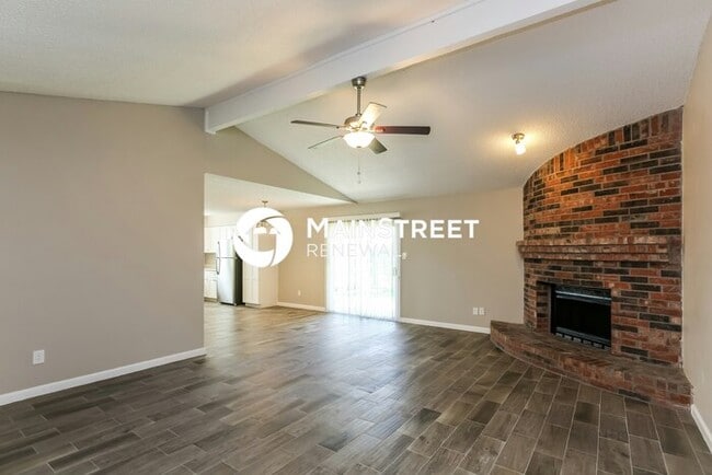 Building Photo - 6230 Hott Springs Dr
