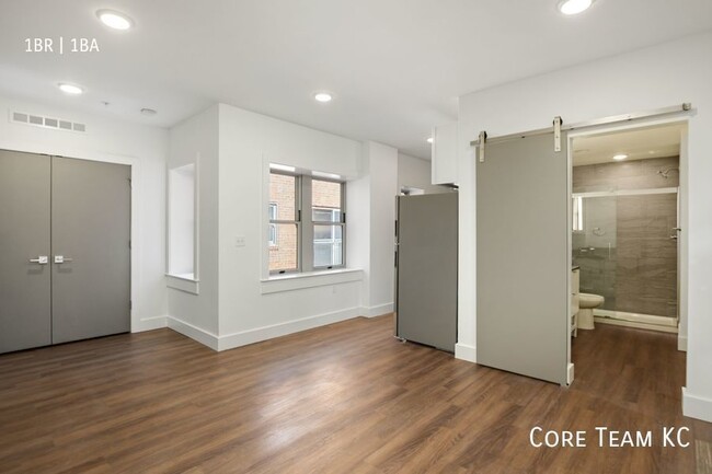 Foto del edificio - One bedroom in Midtown