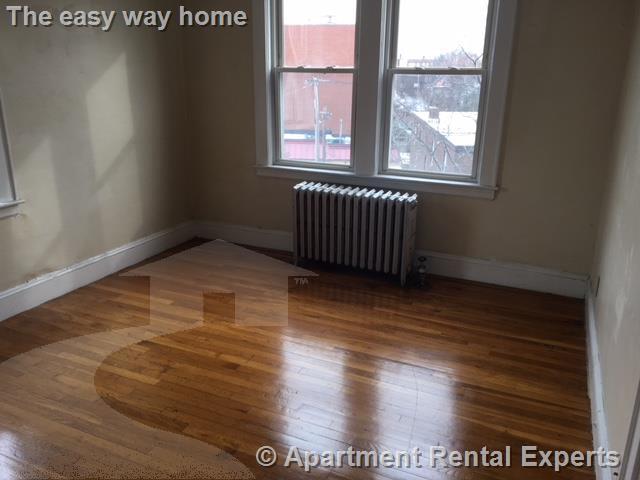 Foto del edificio - 4 Cogswell Ave