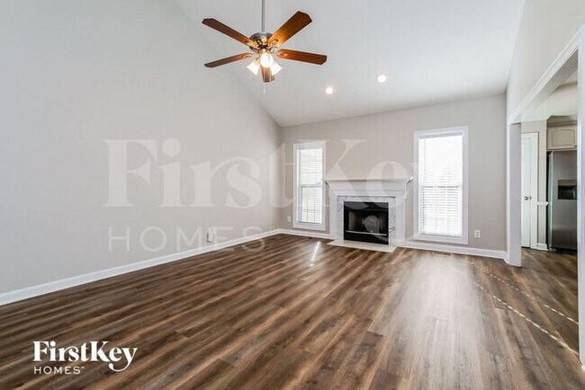 Building Photo - 4104 Mangrove Dr