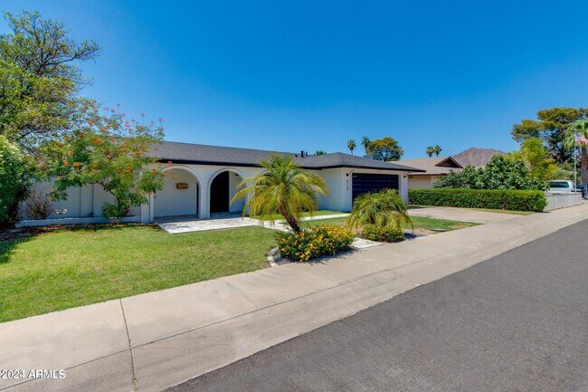 Foto del edificio - 3130 N 62nd St