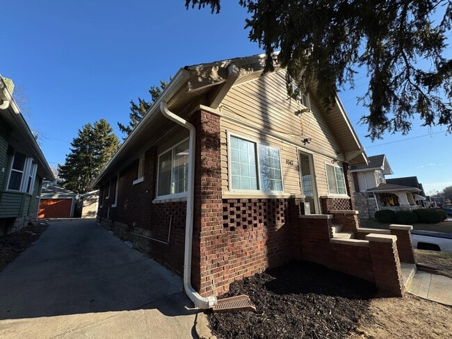 Building Photo - 4047 Benton Blvd