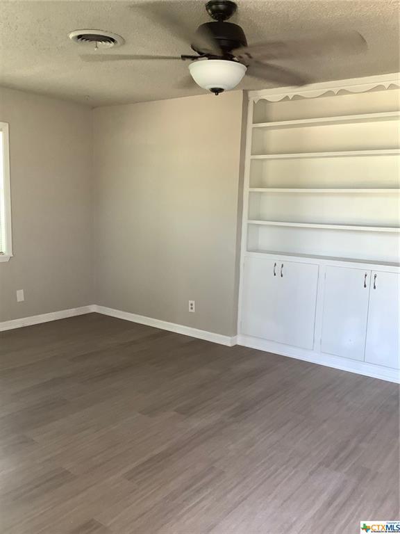 Foto del edificio - 104 Prather Dr