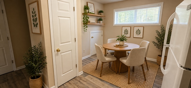 dining area - 210 George Wallace Hwy