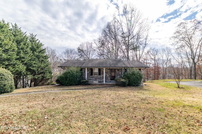 Foto del edificio - 1504 Marconi Dr