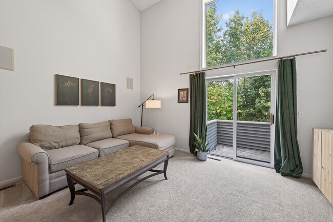 Foto del edificio - 631 Woodduck Dr