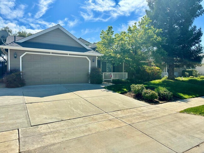 Foto del edificio - Incredible Fig Garden 3/2