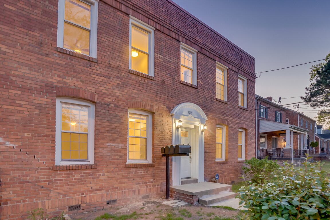 537 St SE Unit 1, Washington, DC 20032 Apartments in Washington, DC