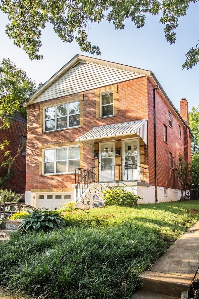 Building Photo - (867) 7212-14 Dartmouth