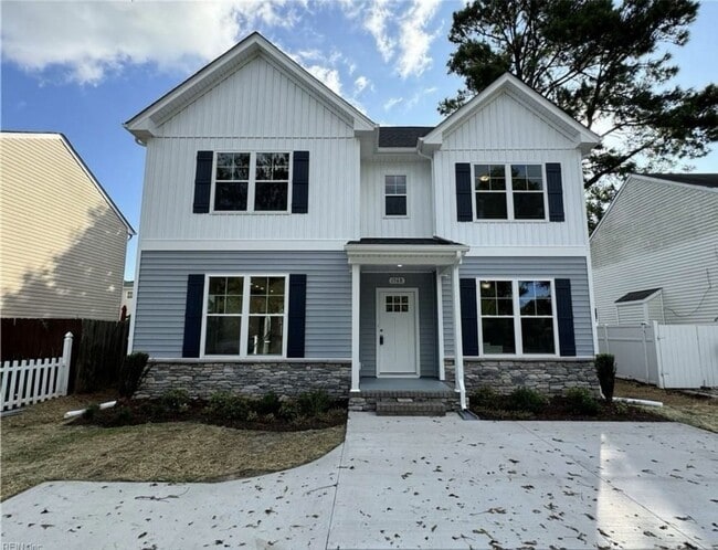 Building Photo - 1568 Independence Blvd