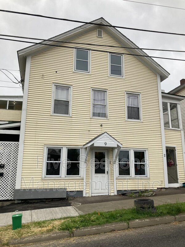 Primary Photo - 9 Chase St