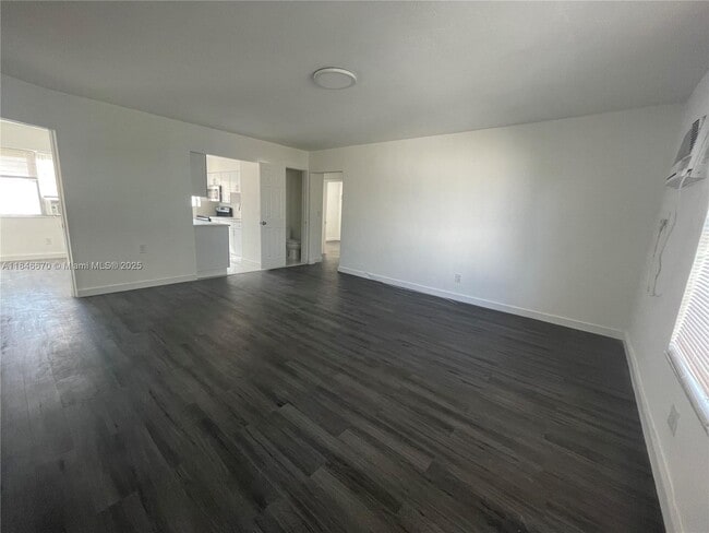 Building Photo - 785 81st St
