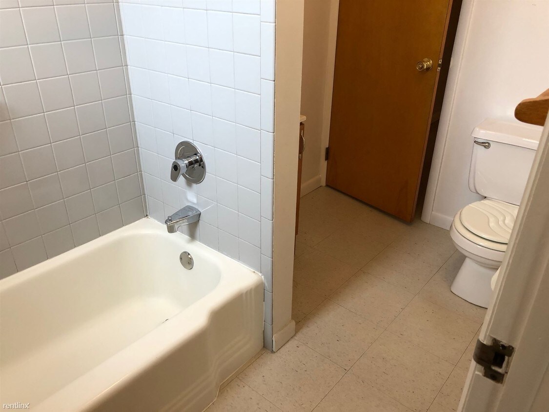Foto del edificio - 1 br, 1 bath Apartment - 1132 Jackson Street