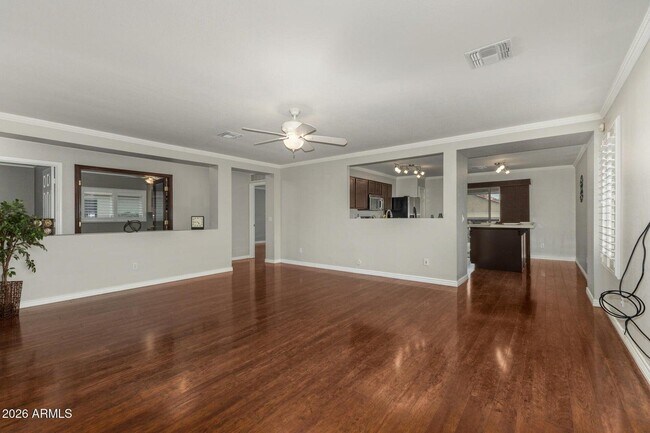 Building Photo - 1014 E Milada Dr