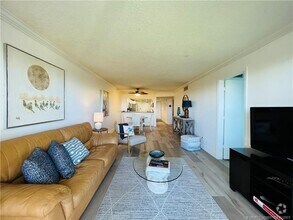 Building Photo - 10044 S Ocean Dr