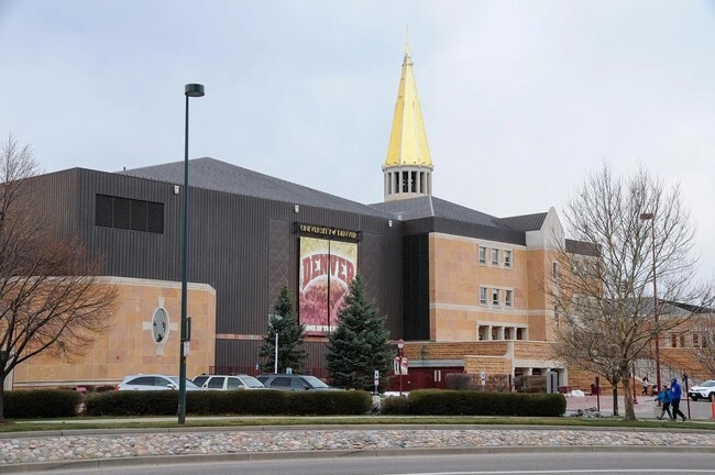 Building Photo - 2225 Buchtel Blvd