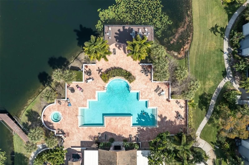 Photo - 10265 Gandy Blvd N (Saint Petersburg, FL)