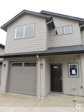 Building Photo - 2514 Justine Ln