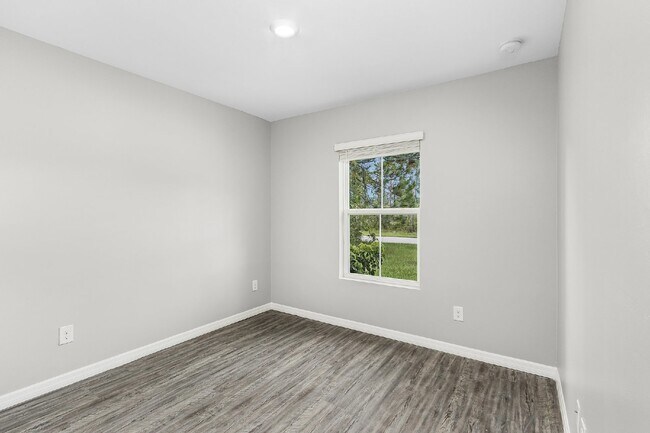 Foto del edificio - 1137 Indies Wy