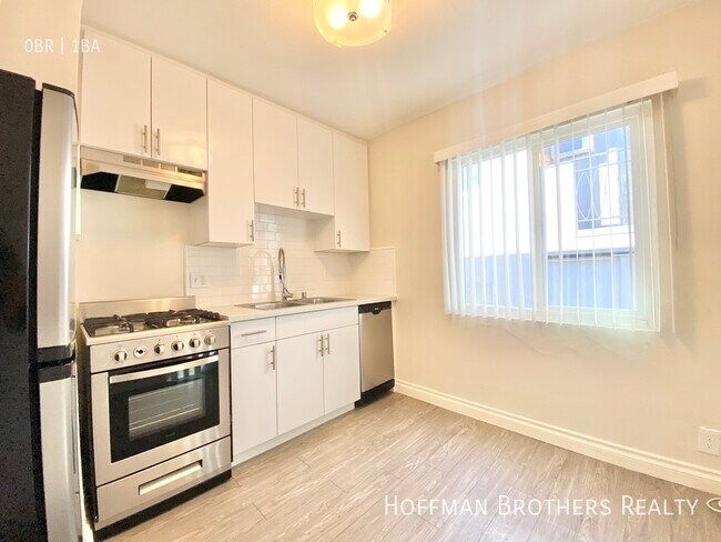 Foto del edificio - 1138 N Ogden Dr