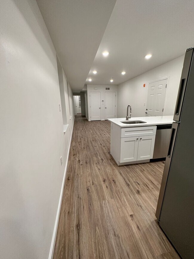 Foto del edificio - 4224 Brown St