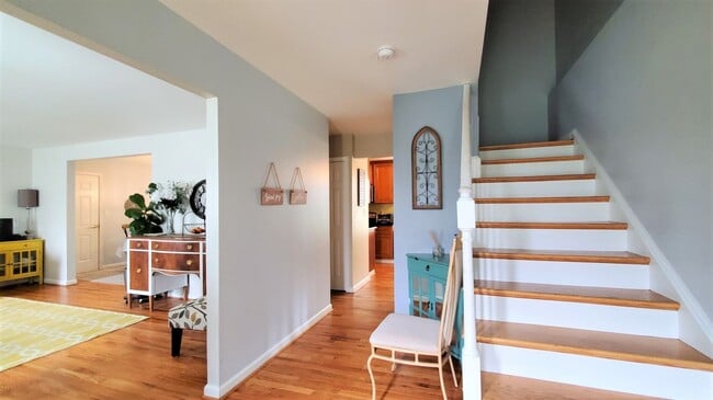 Foto del edificio - Premium Renovation Inside a Wonderfully Sp...