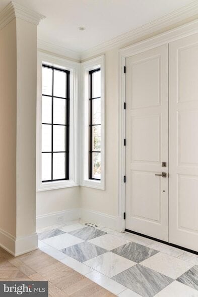 Building Photo - 5042 Overlook Rd NW