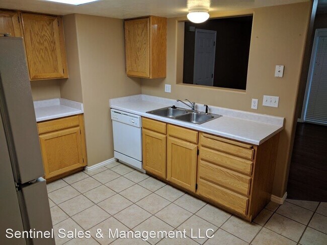 Building Photo - 2 br, 1 bath House - 1502 N. 1335 W. Bldg.9