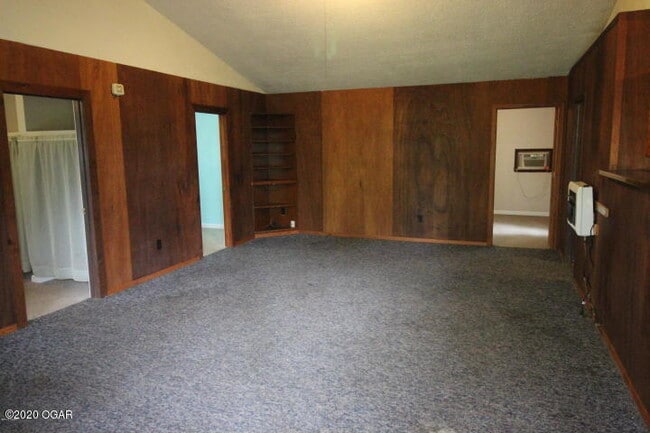 Foto del edificio - 17254 Hwy CC