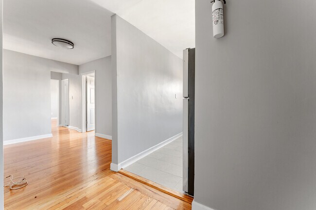 Foto del edificio - 836 Jersey Ave
