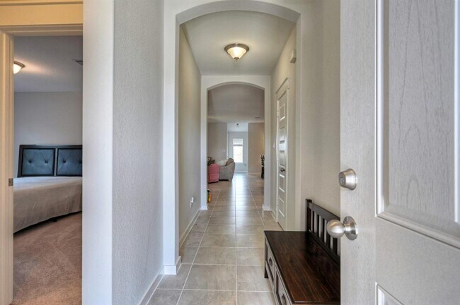 Building Photo - 31702 Casa Linda Dr