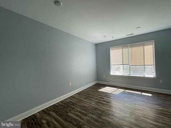 Foto del edificio - 1257-59 N Newkirk St