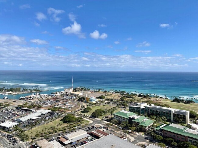 Building Photo - 600 Ala Moana Blvd