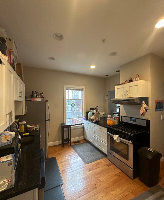 Primary Photo - 171 Walnut St