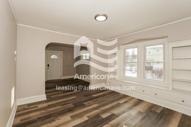 Foto del edificio - 13601 Edgewood Ave