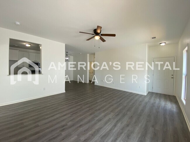 Foto del edificio - Home for Rent in Montgomery!!! DEPOSIT PENDING!