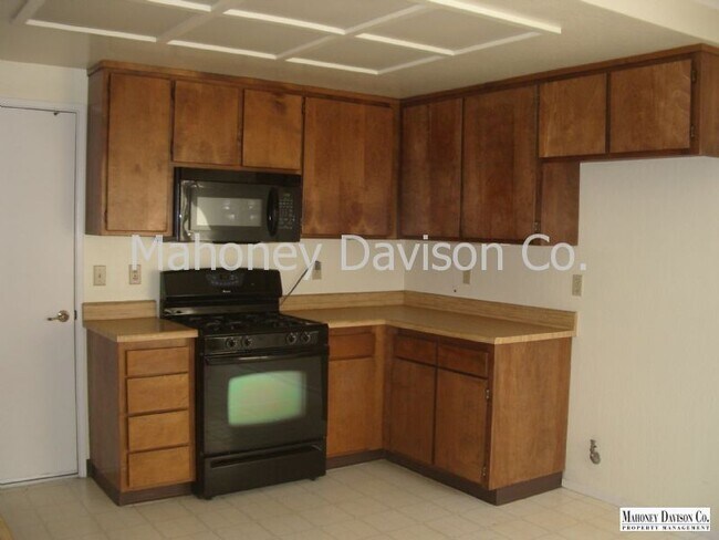 Building Photo - 1608 Northstar Dr