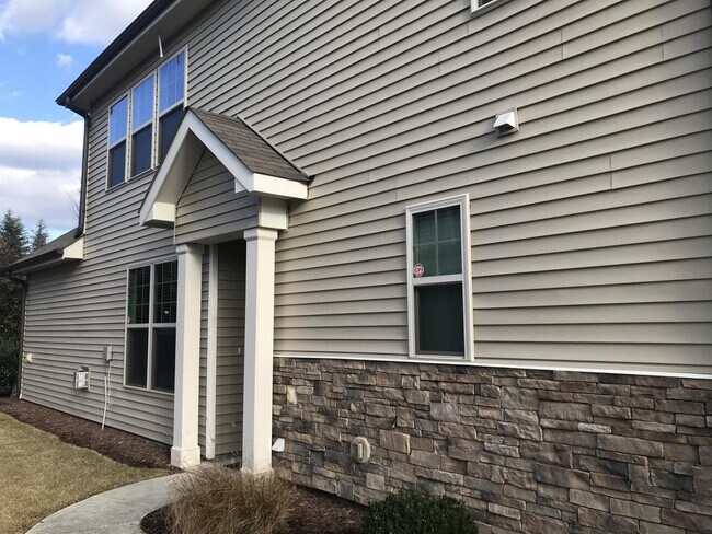 Foto del edificio - 7624 Weathered Oak Way