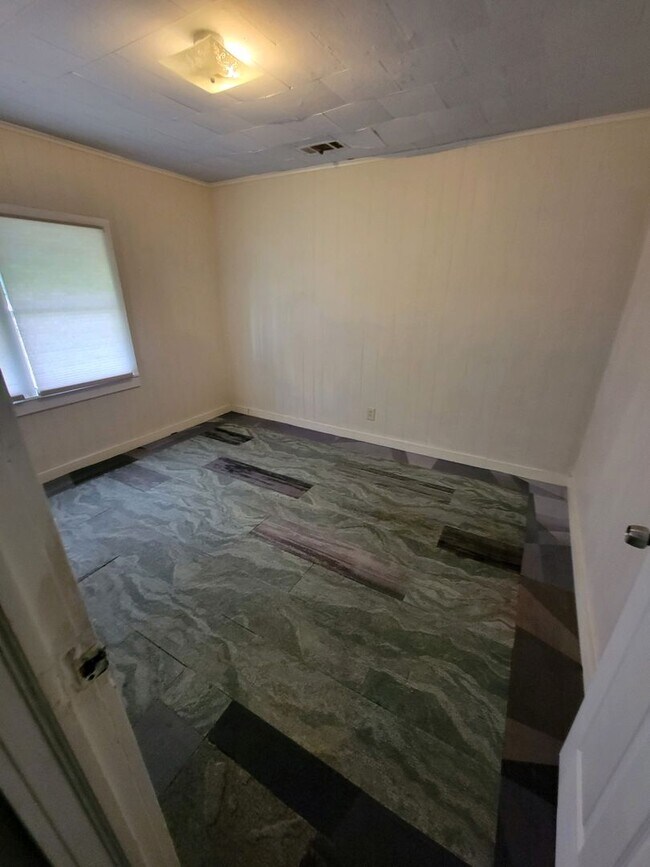Foto del edificio - 3BDRM 1 BATH